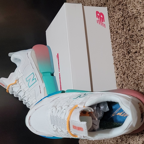 New Balance Vision Racer by Jaden Smith (Will Smith's Son) - Picture 7 of 8